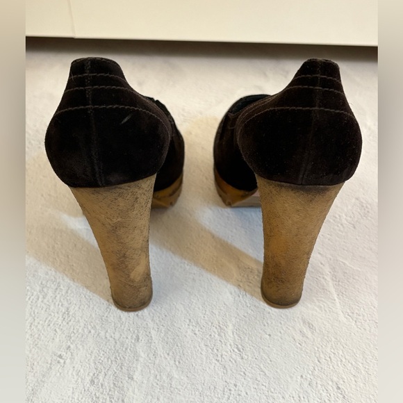 Prada Women's Brown Suede Shoes; Calzature Donna 39 - Picture 3 of 10